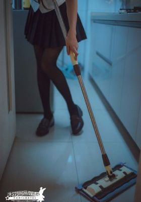 上下耸动
